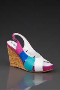 multicolor dolgu topuklu ayakkabılar