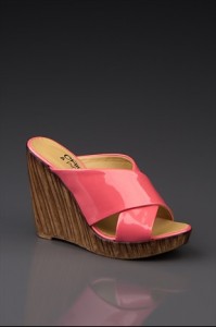 Nar Çiçeği Rugan Terlik